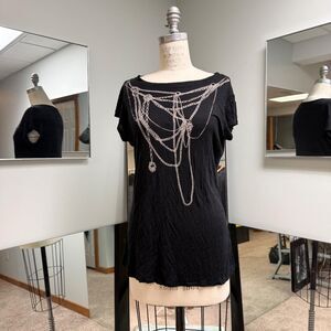 Black Chain Graphic T-shirt